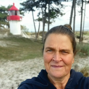 Dr. Regine Labrenz